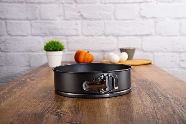 Фото - Форма для випічки Gusto GT-3222 22x6,8 см