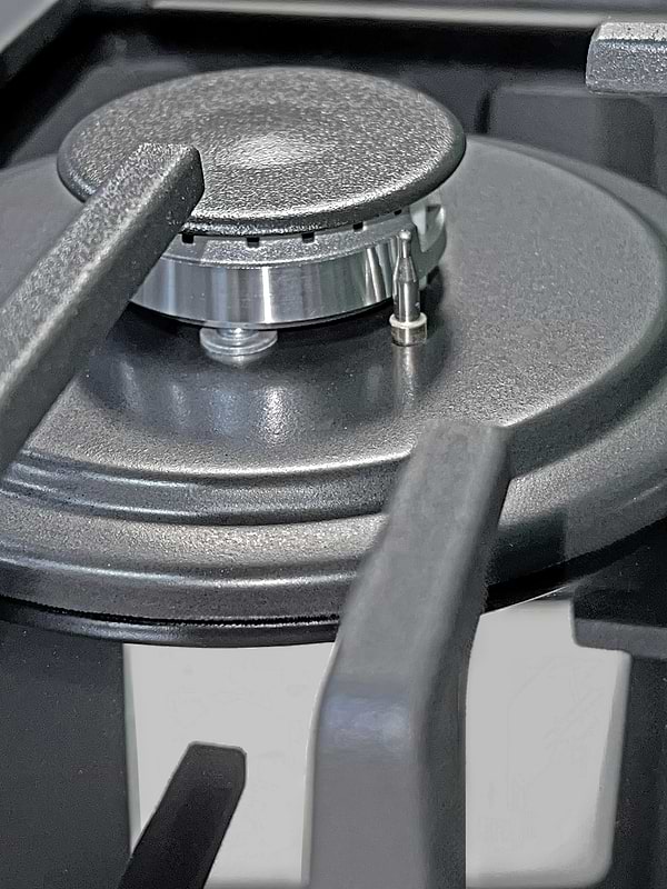 Фото - Варочная панель Domino Borgio DR3370-15 BLACK GLASS FFD
