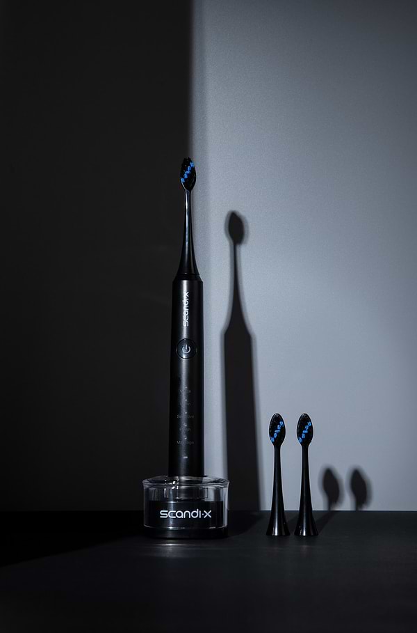 Фото - Зубная щетка электрическая Scandix TB7W-B