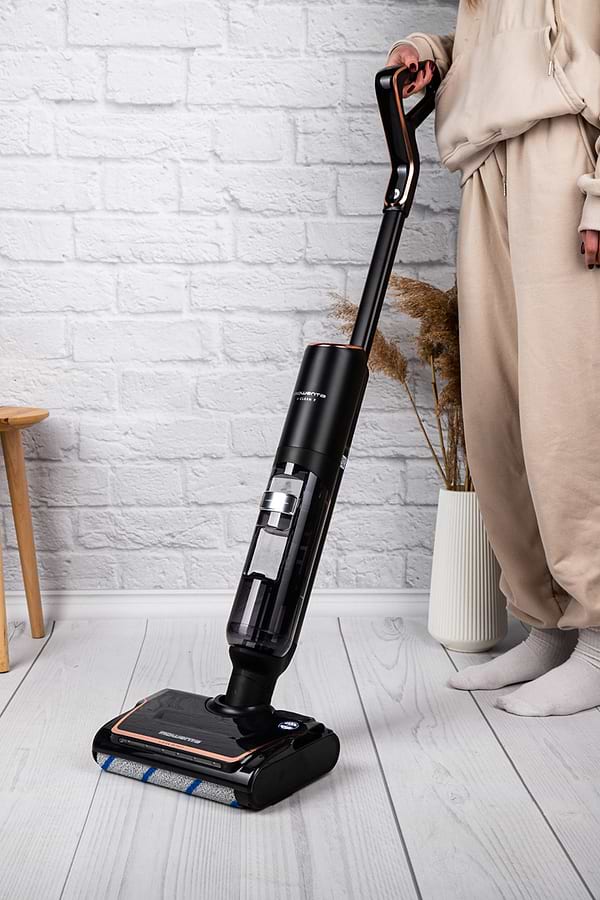 Фото - Уценка - Пылесос ручной моющий Rowenta GZ5736E0