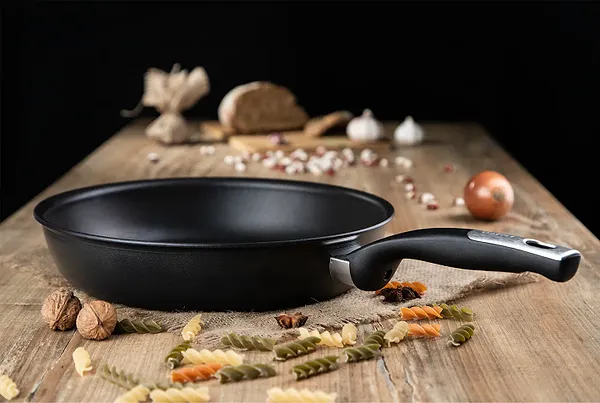 Фото - Сковорода універсальна Tefal G2550672 Unlimited 28 см