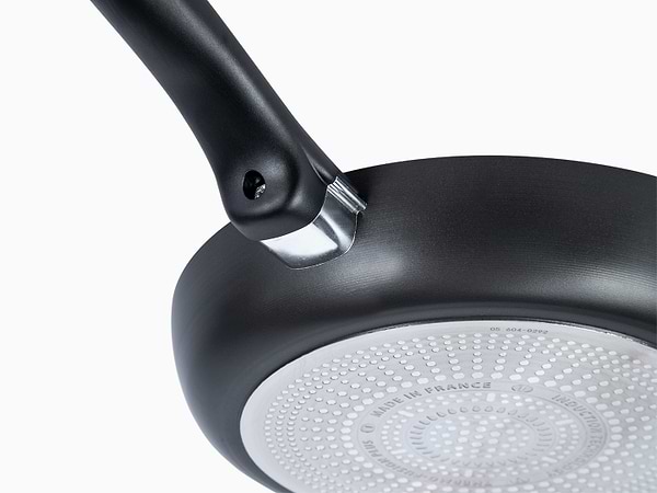 Фото - Сковорода універсальна Tefal G2680572 Ultimate 26 см