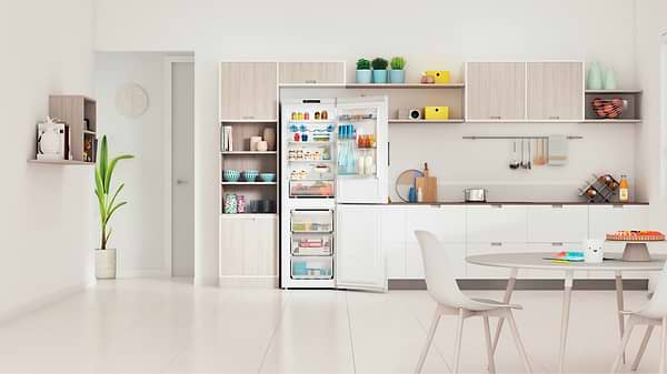 Фото - Холодильник Indesit INFC8 TI21 W0