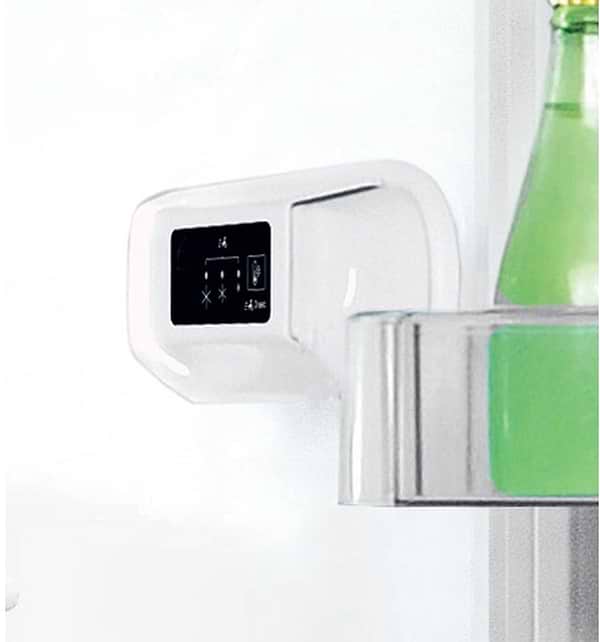 Фото - Холодильник Indesit LI8S1EW