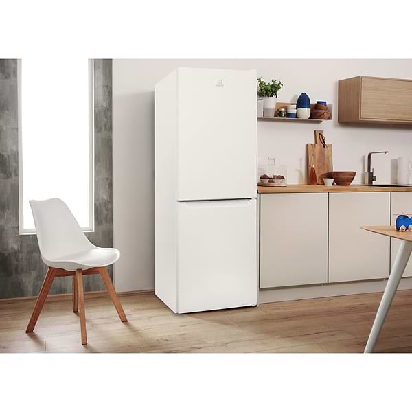 Фото - Холодильник Indesit LI7 SN1 EW