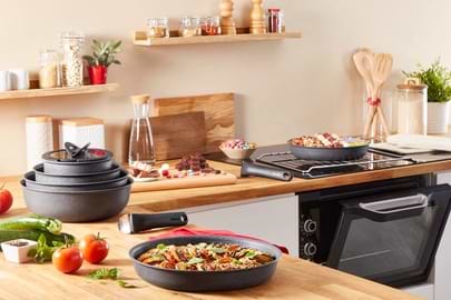 Фото - Набір посуду зі знімною ручкою Tefal L3969072 Ingenio Natural Force 7 пр