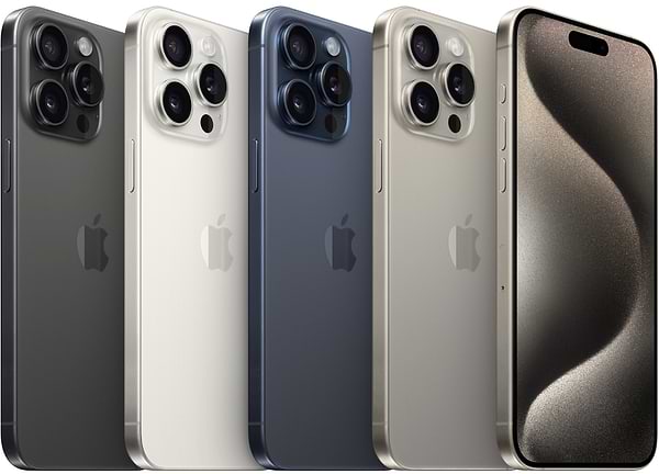 Фото - Уценка - Смартфон Apple iPhone 15 Pro Max 512Gb Black Titanium