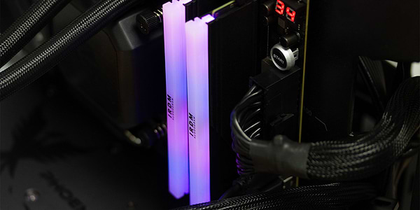 Фото - Память DDR Goodram DDR5 2x16GB/6000 IRDM RGB Black (IRG-60D5L30S/32GDC)