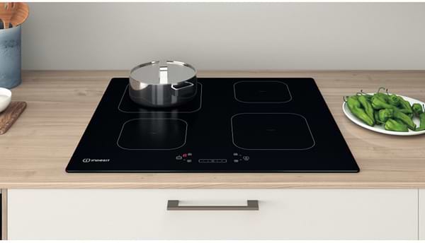 Фото - Варильна поверхня електрична Indesit IS 83Q60 NE