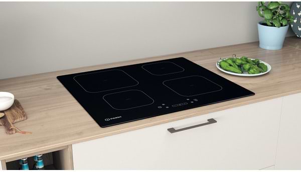 Фото - Варильна поверхня електрична Indesit IS 83Q60 NE