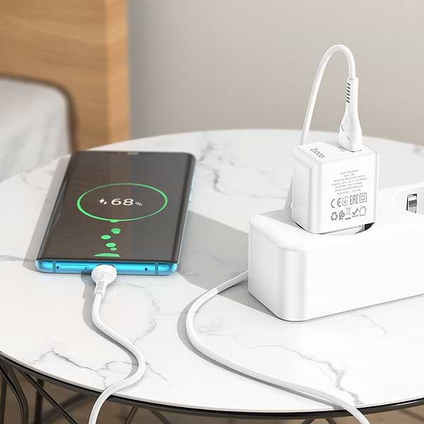 Фото - Мережевий зарядний пристрій HOCO C98A QC3.0 White (6931474766878)