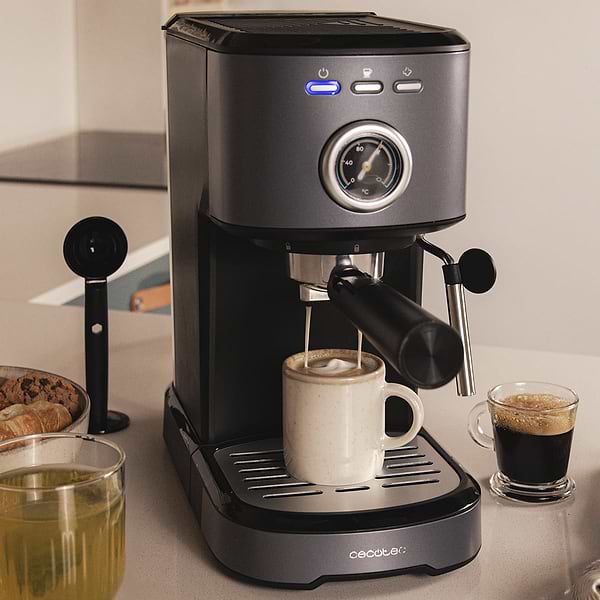Фото - Уценка - Кофеварка рожковая Cecotec Power Espresso 20 Pecan Steel (CCTC-00275)