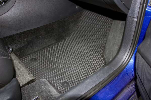 Фото - Коврики из экокожи в салон авто передние EVAtech ECO для Passat NMS Volkswagen 2010-2015 1 поколение Sedan USA VW1693AJ2AV4BBB