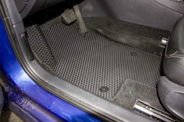 Фото - Коврики из экокожи в салон авто передние EVAtech ECO для Passat NMS Volkswagen 2010-2015 1 поколение Sedan USA VW1693AJ2AV4BBB