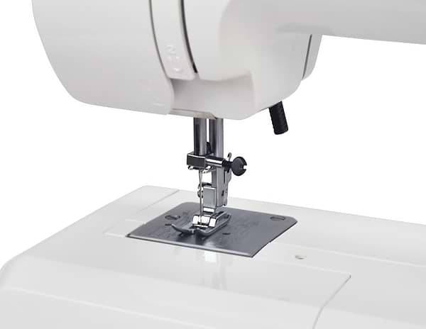 Фото - Швейна машина JANOME Home Decor 2077