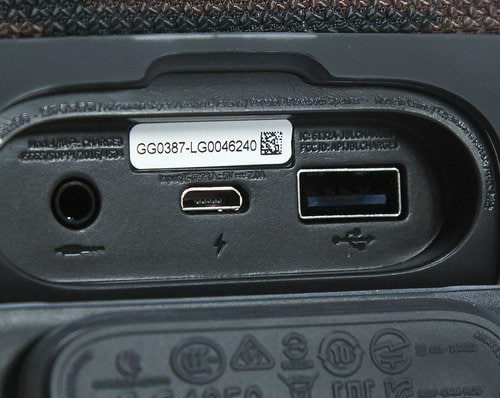 Фото - Портативная акустика JBL Charge 3 Blue (JBLCHARGE3BLUEEU)