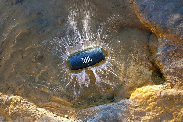 Фото - Портативная акустика JBL Charge 5 Blue (JBLCHARGE5BLU)