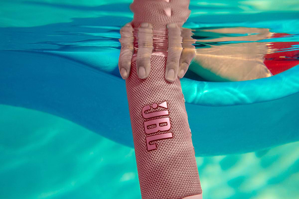 Фото - Портативная акустика JBL Flip 6 Pink (JBLFLIP6PINK)