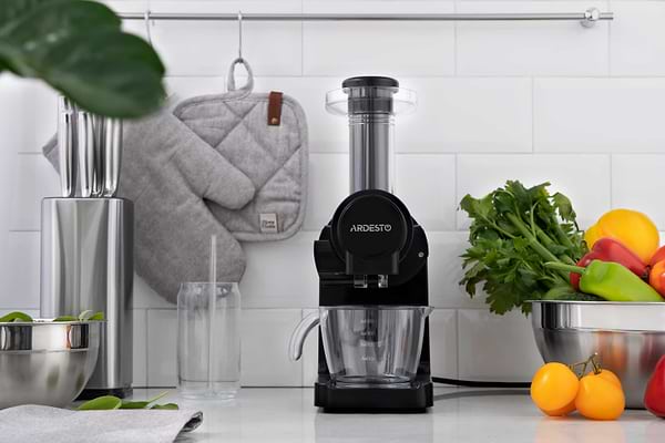 Фото - Соковыжималка шнековая Ardesto JEG-1500S