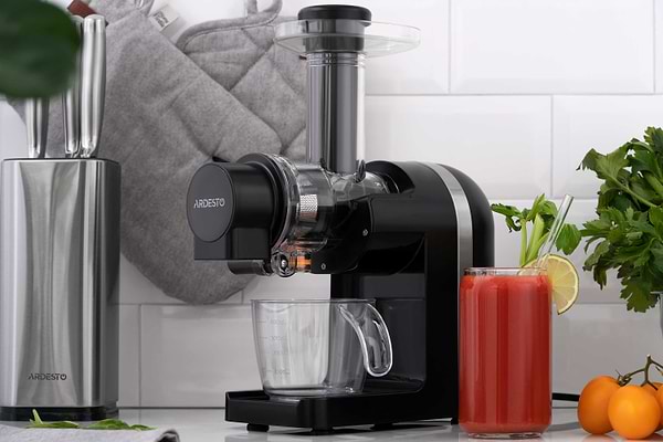 Фото - Соковыжималка шнековая Ardesto JEG-1500S