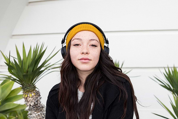 Фото - Наушники накладные беспроводные JLab Studio Wireless On Ear Black (IEUHBASTUDIORBLK4)
