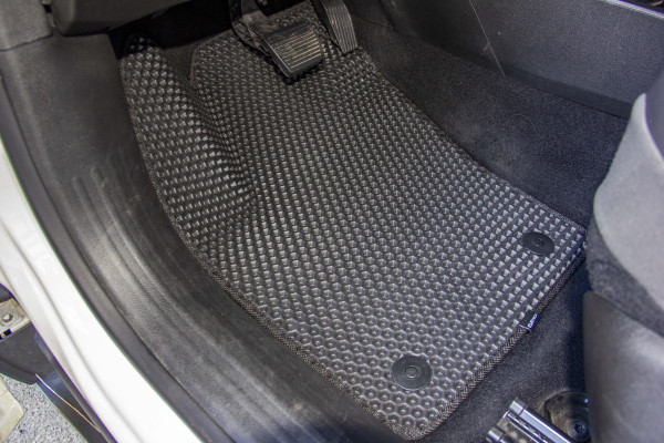 Фото - EVA килимки в салон авто EVAtech для Renegade Jeep 2014 1 покоління SUV USA JP22642CE5OU4RBB