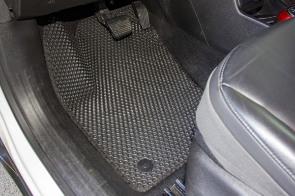 Фото - EVA килимки в салон авто EVAtech для Renegade Jeep 2014 1 покоління SUV USA JP22642CE5OU4RBB