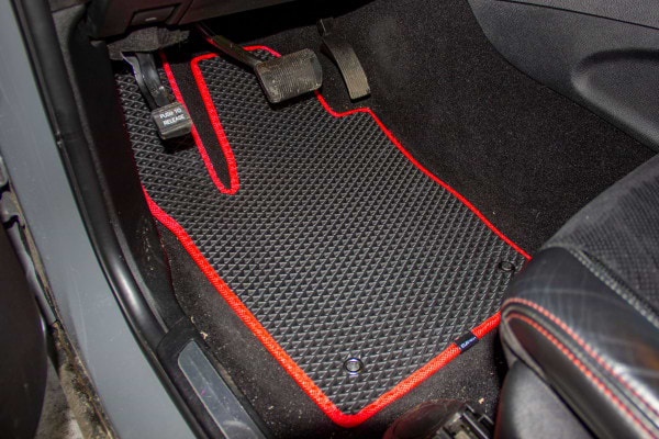 Фото - EVA коврики в салон авто EVAtech для Grand Cherokee (WK2) Limited Restyling Jeep 2013-2021 4 поколение SUV USA JP41368C5OU4RBB