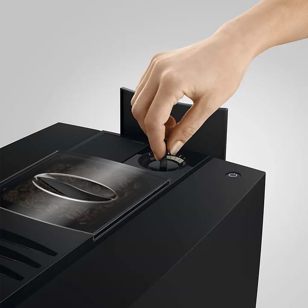 Фото - Кавомашина Jura E8 Midnight Silver ED (15712)