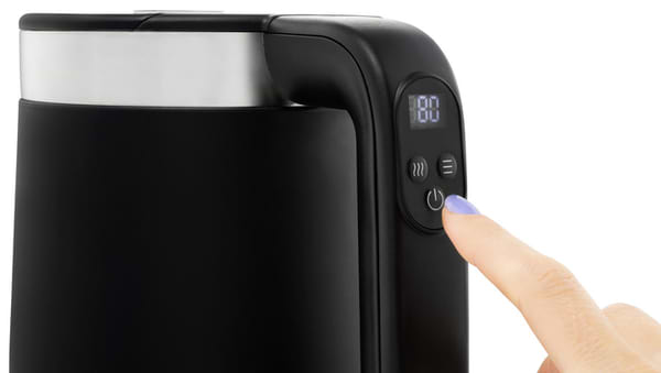 Фото - Уценка - Электрический чайник Gorenje K17TRDW