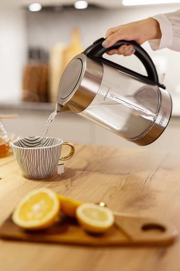 Фото - Уцінка - Електричний чайник Gorenje K17GDWII