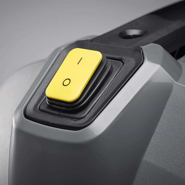 Фото - Пилосос для сухого прибирання без мішка Karcher NT 30/1 Me Classic (1.428-568.0)