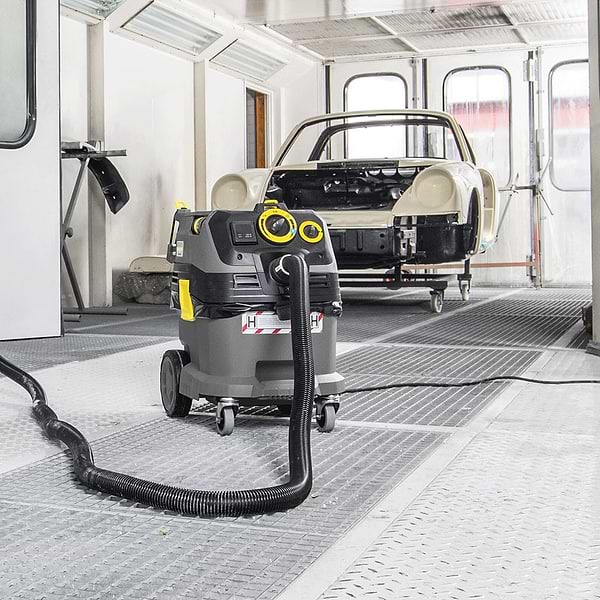 Фото - Пылесос для сухой уборки с мешком Karcher NT 30/1 Tact Te L (1.148-211.0)