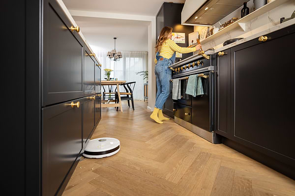 Фото - Уцінка - Робот-пилосос миючий Karcher RCV 2 (1.269-670.0)