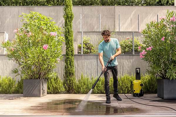 Фото - Мінімийка Karcher K 4 WCM Premium (1.324-230.0)