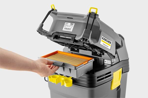 Фото - Пылесос для сухой уборки без мешка Karcher NT 30/1 Ap L. (1.148-221.0)