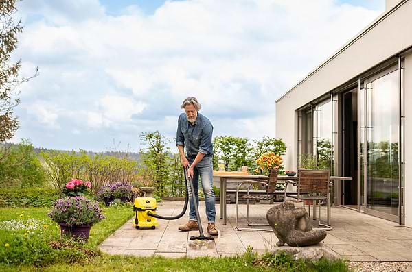 Фото - Пилосос для сухого прибирання з мішком Karcher WD 2-18 без АКБ і ЗП (1.628-500.0)