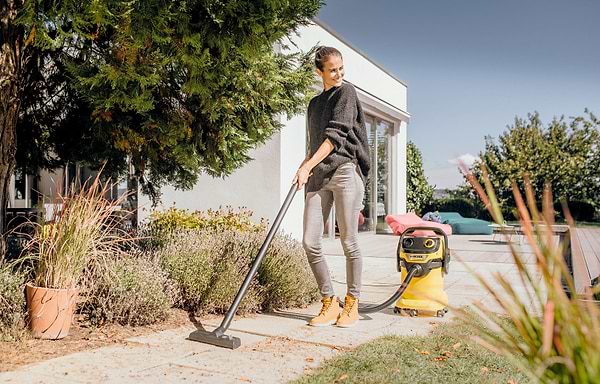 Фото - Пилосос для сухого прибирання з мішком Karcher WD 5 V-25/5/22 (1.628-300.0)