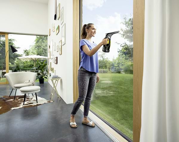Фото - Пылесос оконный Karcher  WV 2 Premium 10 Years Edition