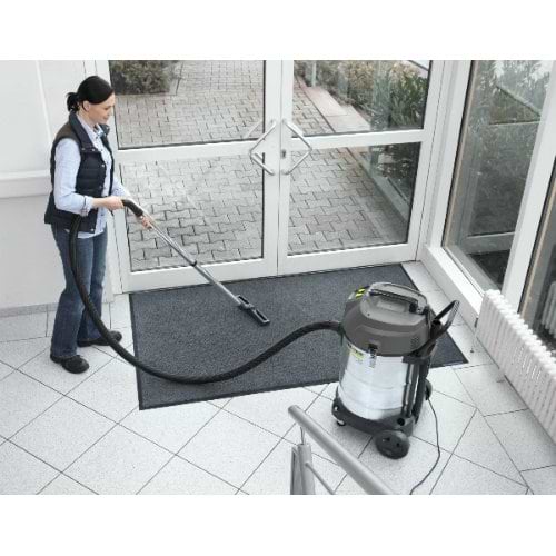 Фото - Пылесос для сухой уборки с контейнером и мешком Karcher NT 38/1 Me Classic (1.428-538.0)