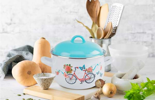 Фото - Каструля Gusto Веломандрівка 20 см 4,0 л (GT-T-120-VM)