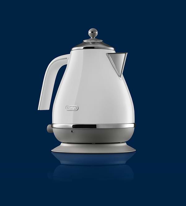 Фото - Электрический чайник Delonghi KBOC2001W