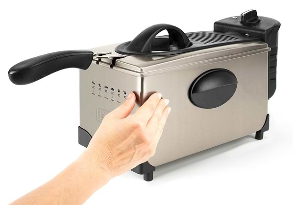 Фото - Фритюрниця Black&Decker BXDF2100E