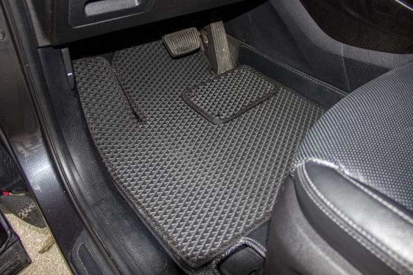 Фото - EVA килимки в салон авто EVAtech для Sorento (UM) 5 seats Kia 2014-2020 3 покоління SUV Korea KI11392PVC4LA3RBB