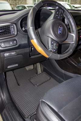 Фото - EVA килимки в салон авто EVAtech для Sorento (UM) 5 seats Kia 2014-2020 3 покоління SUV Korea KI11392PVC4LA3RBB