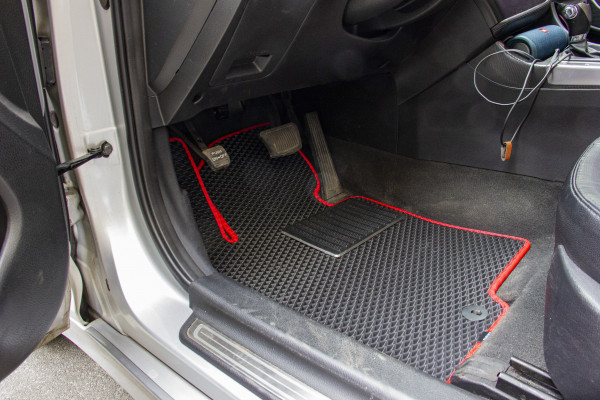 Фото - EVA килимки в салон авто EVAtech для K5 (LPI) Kia 2010-2016 3 покоління Sedan Korea (KI11843CVB5RBB)