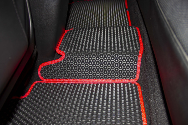 Фото - EVA килимки в салон авто EVAtech для K5 (LPI) Kia 2010-2016 3 покоління Sedan Korea (KI11843CVB5RBB)