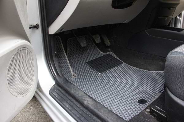 Фото - Килимки з екошкіри в салон авто EVAtech для Ceed (ED) Kia 2006-2009 1 покоління Combi EU (KI3101CCC5AV2BBB)