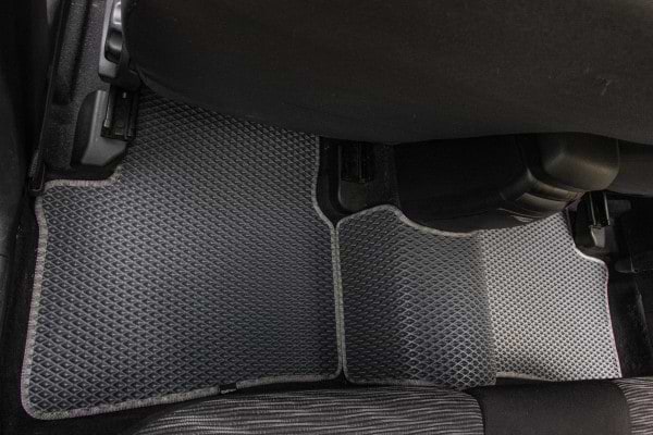 Фото - Килимки з екошкіри в салон авто EVAtech для Ceed (ED) Kia 2006-2009 1 покоління Combi EU (KI3101CBO5AV2BBB)