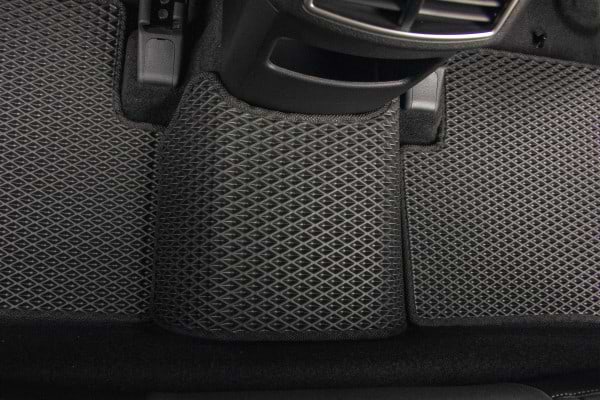 Фото - EVA килимки в салон авто EVAtech для Sportage (NQ5) Kia 2021 5 покоління SUV EU (KI42641CD5LA2SGB)